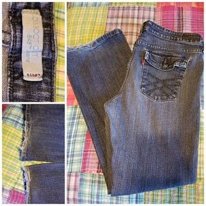 Levi's Low Boot Cut jeans.  14M. 30" inseam.